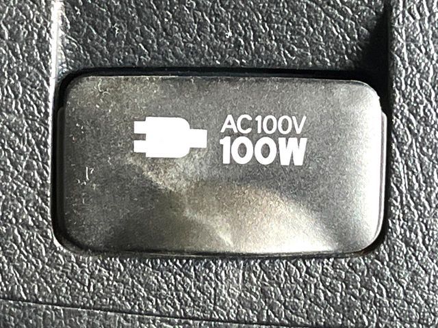 TOYOTA VELLFIRE 2017