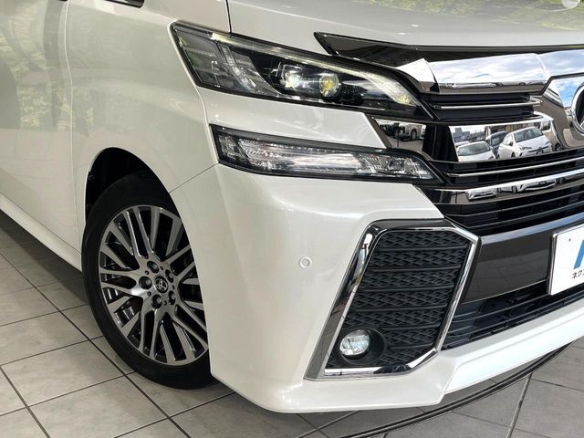 TOYOTA VELLFIRE 2017