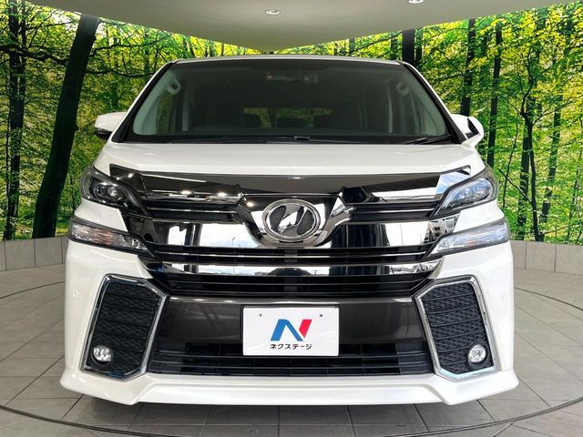TOYOTA VELLFIRE 2017