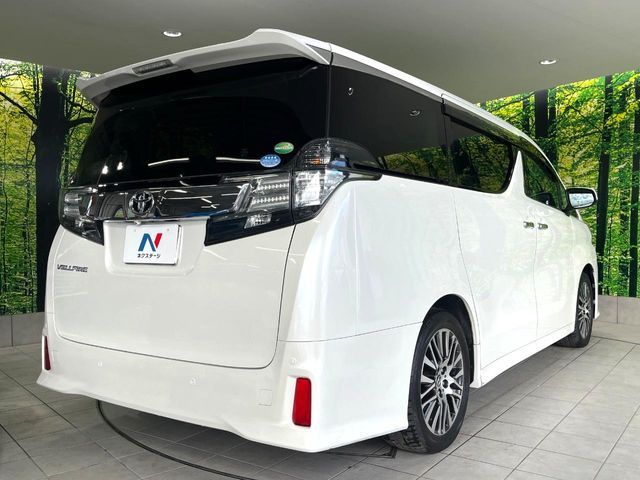 TOYOTA VELLFIRE 2017