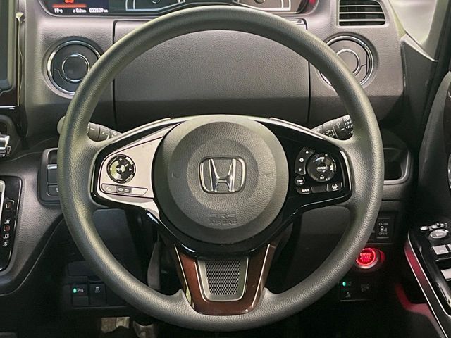 HONDA N BOX CUSTOM 2022