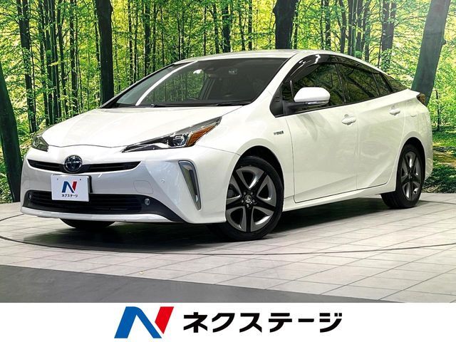 TOYOTA PRIUS 2019