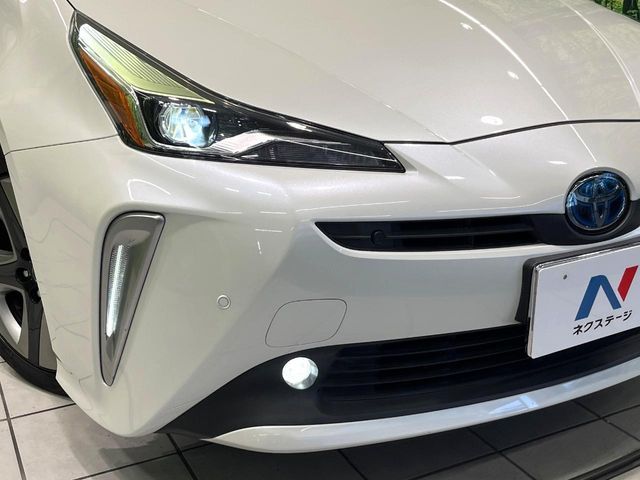 TOYOTA PRIUS 2019