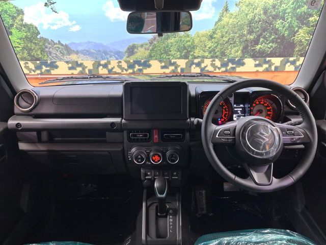 SUZUKI JIMNY NOMADE 2025