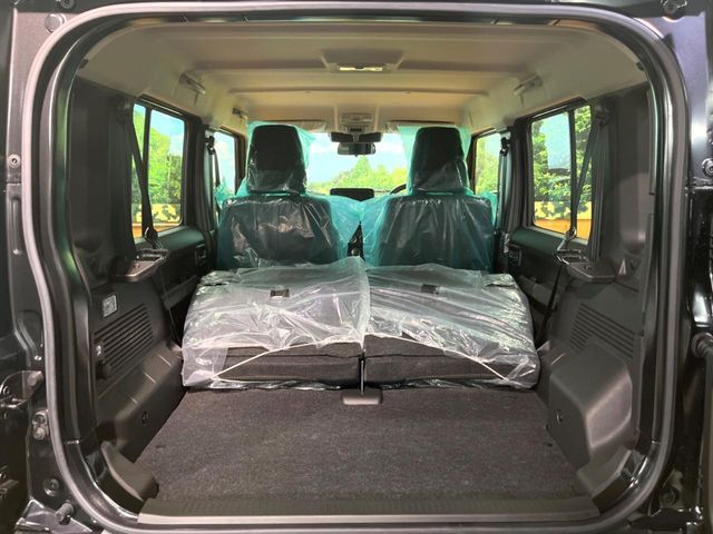 SUZUKI JIMNY NOMADE 2025