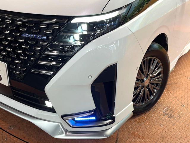 NISSAN SERENA  WG 2024