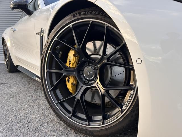 MERCEDES BENZ MERCEDES AMG GT 2025