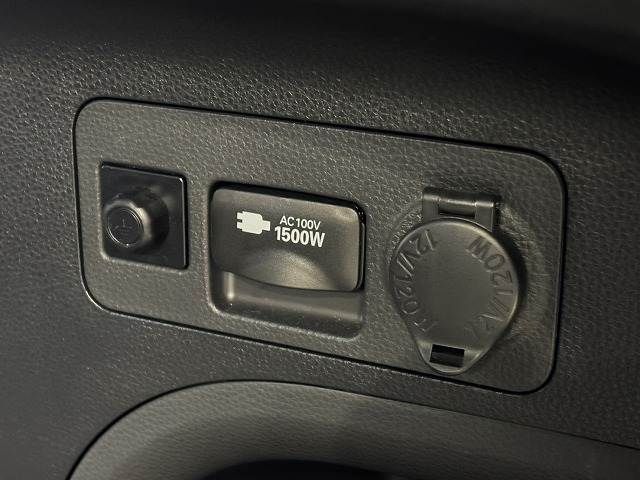 TOYOTA RAV4 HYBRID 4WD 2019