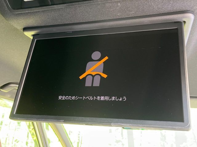 TOYOTA VOXY HYBRID 2023