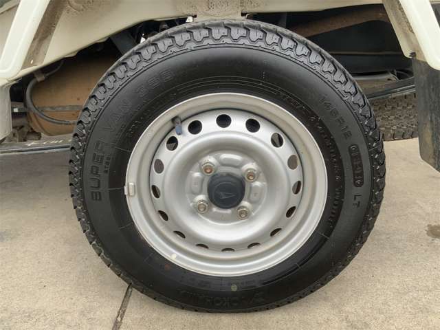 DAIHATSU HIJET truck 4WD 2018