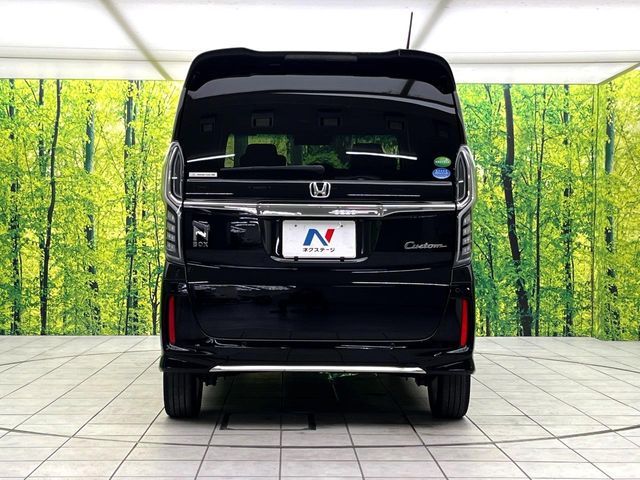 HONDA N BOX CUSTOM 2021