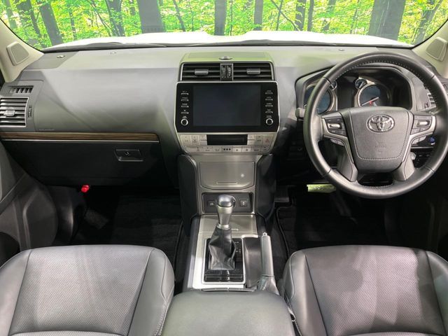 TOYOTA LANDCRUISER PRADO 2023