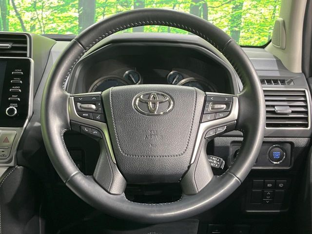 TOYOTA LANDCRUISER PRADO 2023