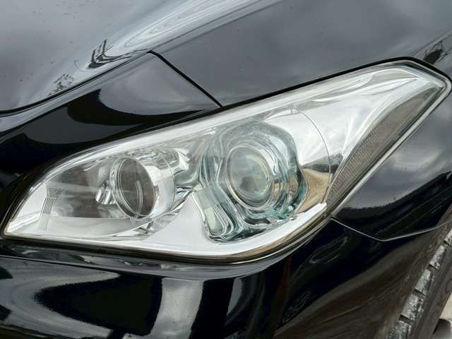 NISSAN FUGA HYBRID 2012