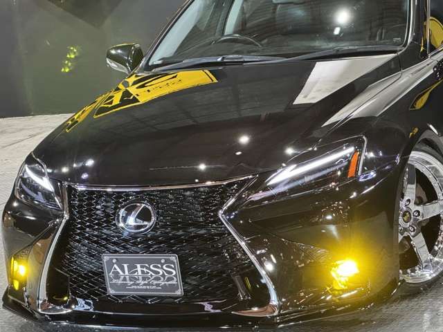TOYOTA LEXUS IS250 2011