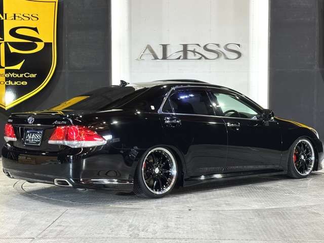 TOYOTA CROWN sedan 2010