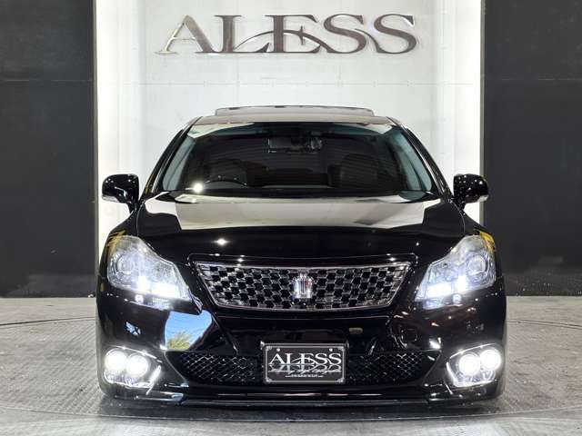 TOYOTA CROWN sedan 2010