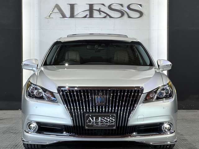 TOYOTA CROWN MAJESTA HYBRID 2018