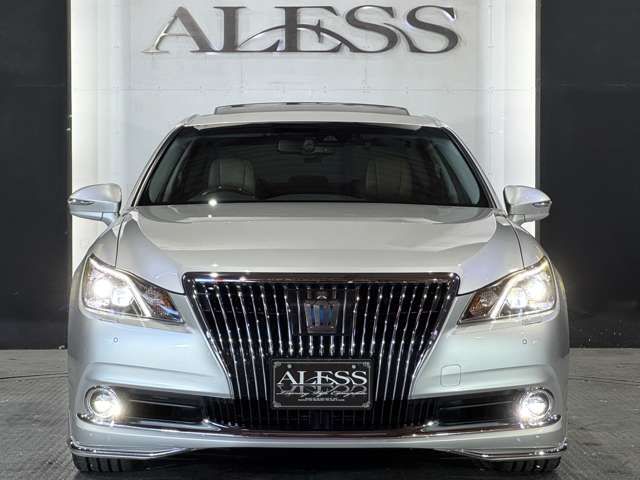 TOYOTA CROWN MAJESTA HYBRID 2018