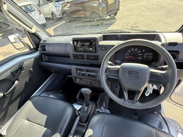 DAIHATSU HIJET truck 4WD 2023