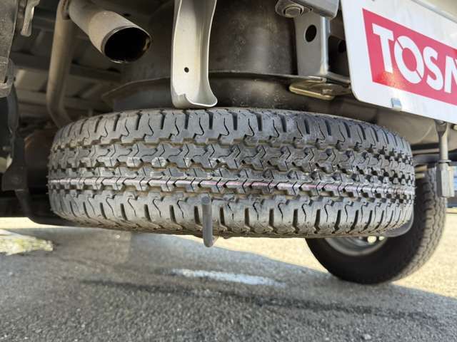 DAIHATSU HIJET truck 4WD 2023