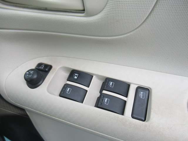 DAIHATSU MOVE canbus 4WD 2018