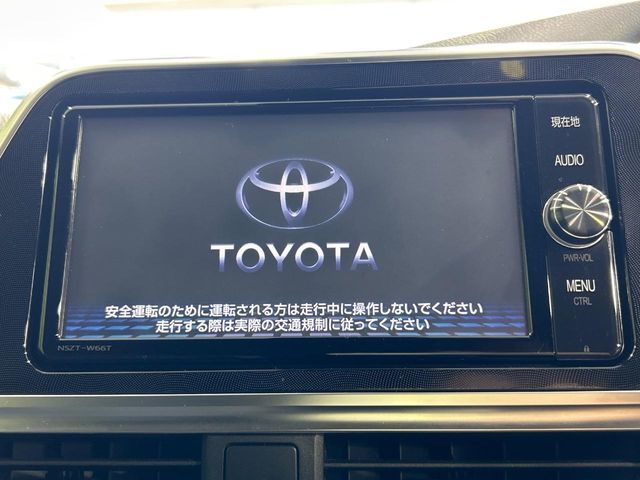 TOYOTA SIENTA HYBRID 2018