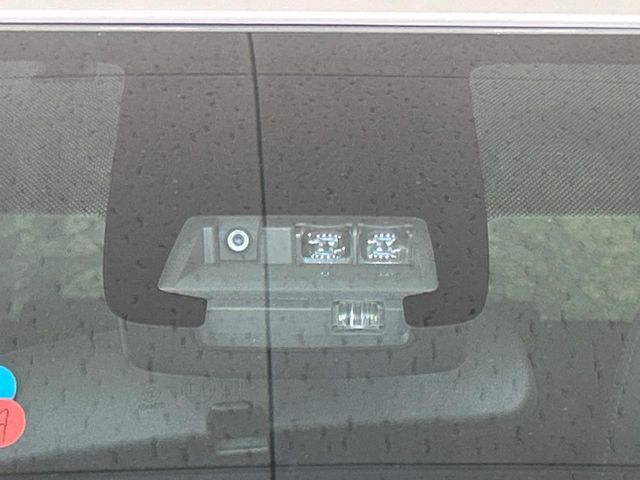 TOYOTA SIENTA HYBRID 2018