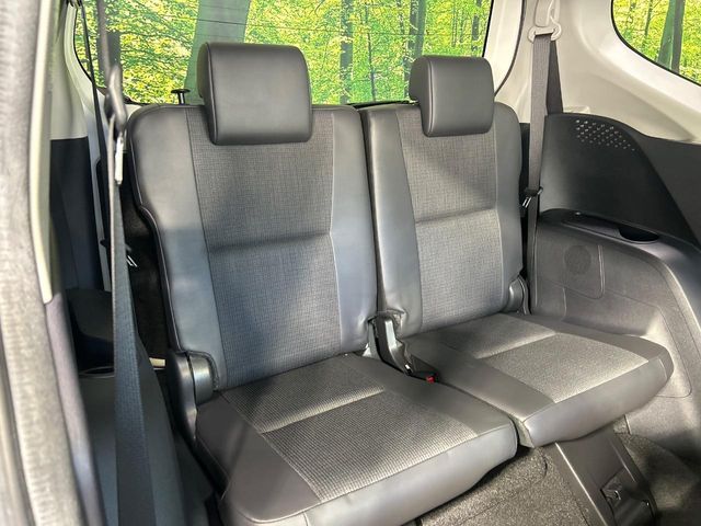 TOYOTA SIENTA HYBRID 2018