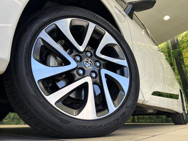 TOYOTA SIENTA HYBRID 2018