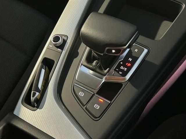 AUDI AUDI A4 AVANT 2021