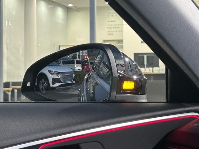 AUDI AUDI A4 AVANT 2021