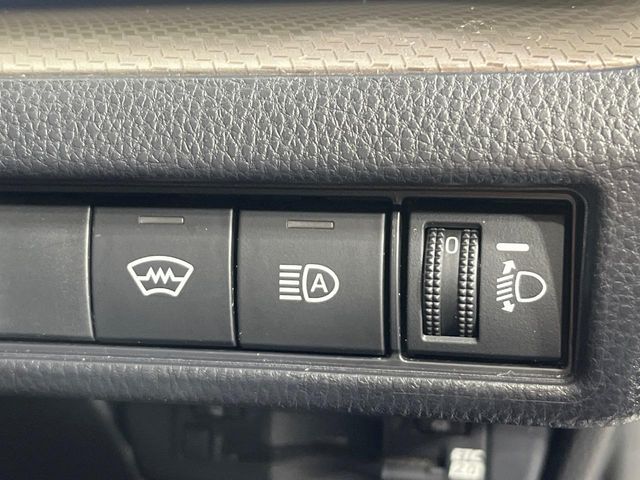 TOYOTA PRIUS 4WD 2024