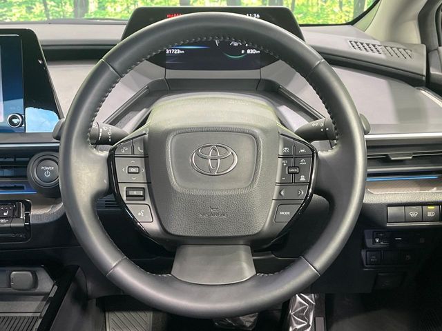 TOYOTA PRIUS 4WD 2024