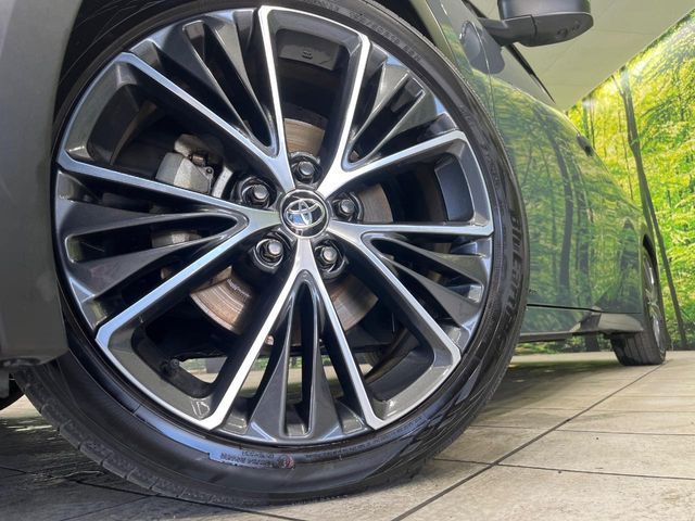 TOYOTA PRIUS 4WD 2024