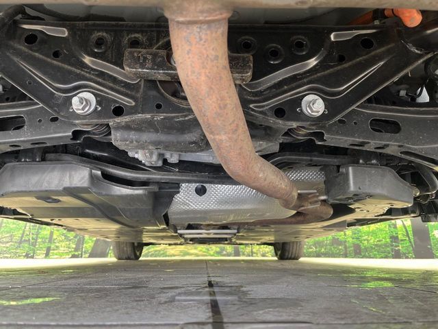 TOYOTA PRIUS 4WD 2024