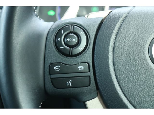 TOYOTA LEXUS CT200h 2020