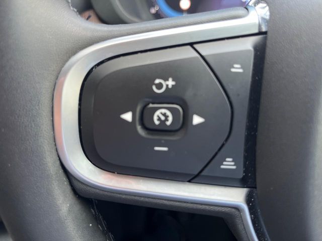 VOLVO VOLVO XC60 2022