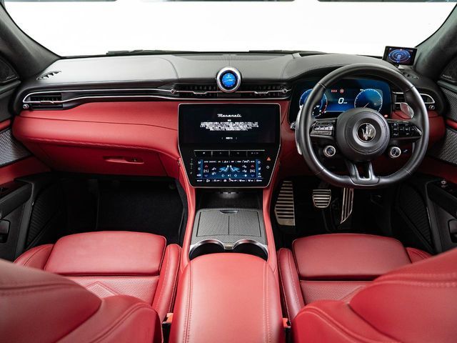 MASERATI MASERATI Grecale 2023