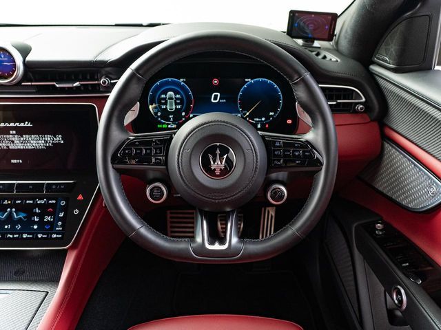 MASERATI MASERATI Grecale 2023