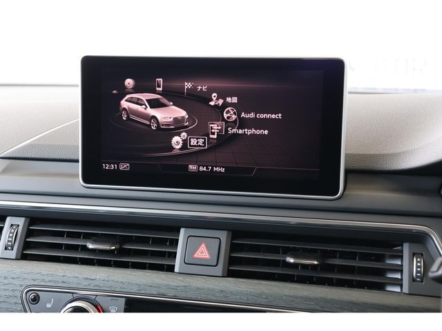 AUDI AUDI A4 AVANT 2019