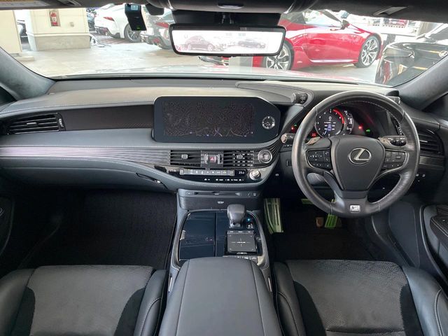 TOYOTA LEXUS LS500 2020