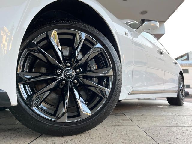 TOYOTA LEXUS LS500 2020