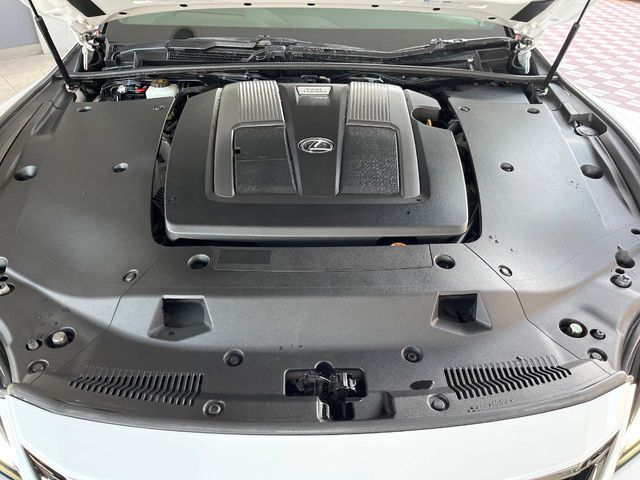 TOYOTA LEXUS LS500 2020