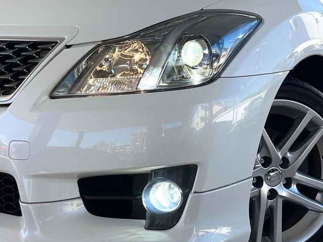 TOYOTA CROWN sedan 2010