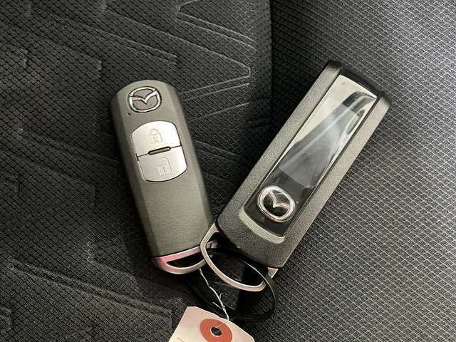 MAZDA DEMIO 4WD 2015