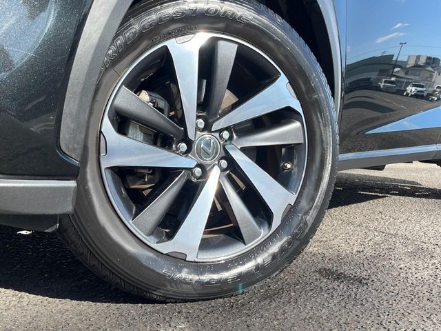 TOYOTA LEXUS NX300h 2017