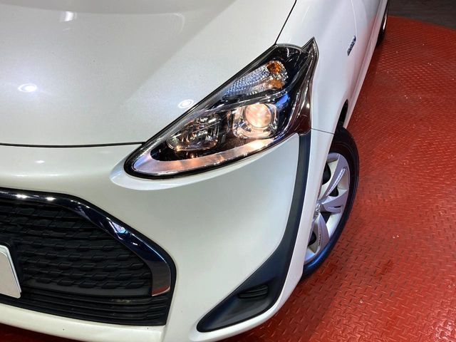 TOYOTA SIENTA HYBRID 2019