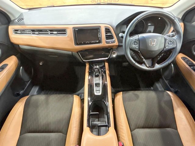 HONDA VEZEL HYBRID 2019