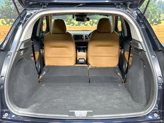 HONDA VEZEL HYBRID 2019